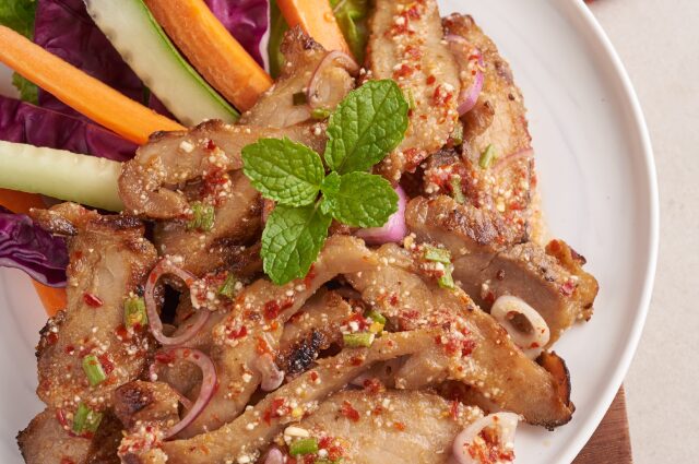 640x630 Spicy sliced steak 1