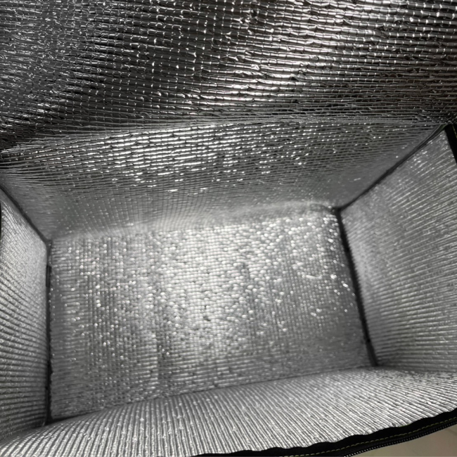 650x650 cooler bag 1